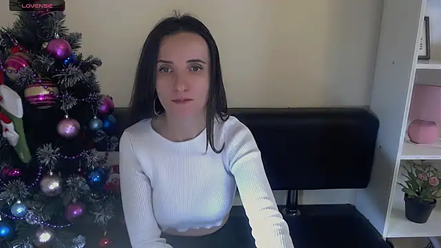 Snapshot of LaimaV_ chatting on December 22, 1:22 pm LaimaV online show from December 22, 1:22 pm