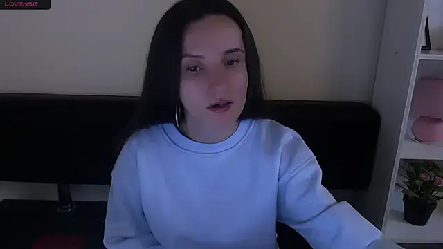 Snapshot of LaimaV_ chatting on January 11, 5:07 pm LaimaV online show from January 11, 5:07 pm