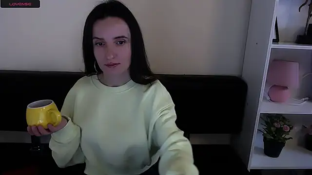 Snapshot of LaimaV_ chatting on January 12, 8:04 am LaimaV online show from January 12, 8:04 am