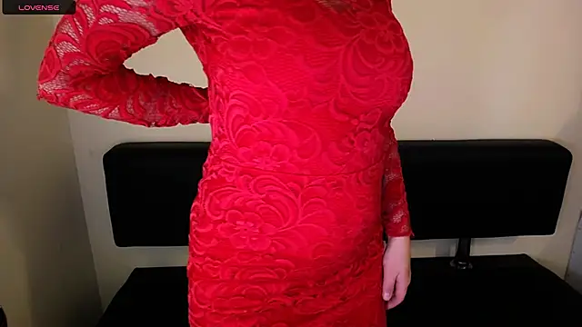 Snapshot of LaimaV_ chatting on September 9, 6:57 am LaimaV online show from September 9, 6:57 am