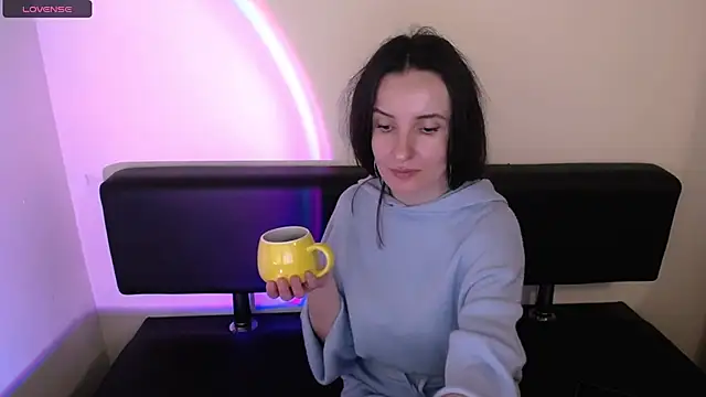 Snapshot of LaimaV_ chatting on September 30, 12:54 pm LaimaV online show from September 30, 12:54 pm