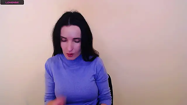 Snapshot of LaimaV_ chatting on October 16, 10:38 am LaimaV online show from October 16, 10:38 am