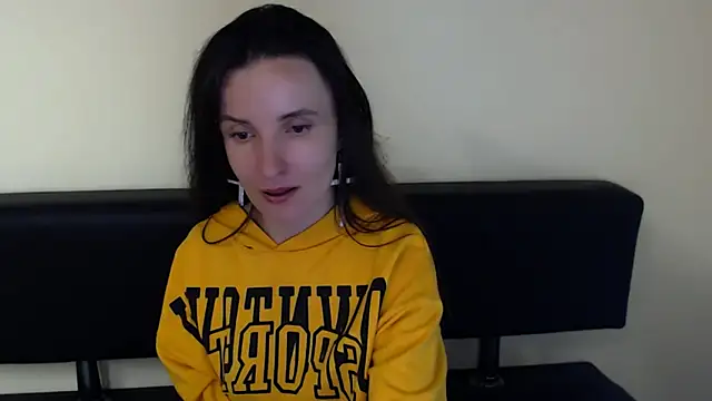 Snapshot of LaimaV_ chatting on May 22, 8:58 pm LaimaV online show from May 22, 8:58 pm