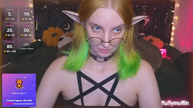 Snapshot of Fluffy_muffin_ chatting on September 19, 3:02 pm Fluffy muffin online show from September 19, 3:02 pm