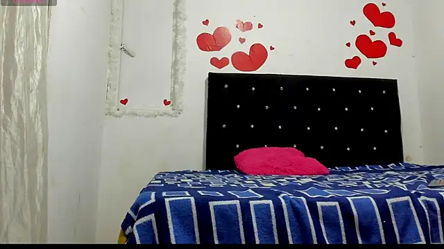 Snapshot of chloe_evanx_ chatting on March 5, 7:06 pm chloe evanx online show from March 5, 7:06 pm