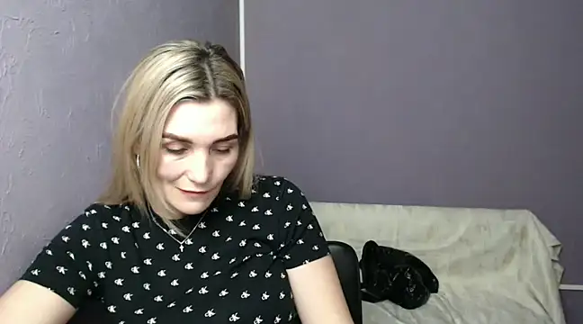  sexy lady online show from January 15, 5:05 pm