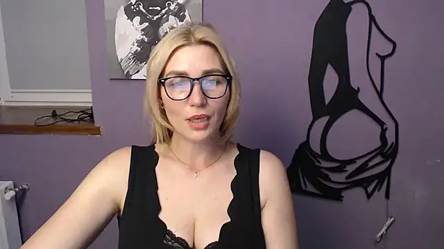 Snapshot of _sexy_lady chatting on June 27, 1:06 pm sexy lady online show from June 27, 1:06 pm