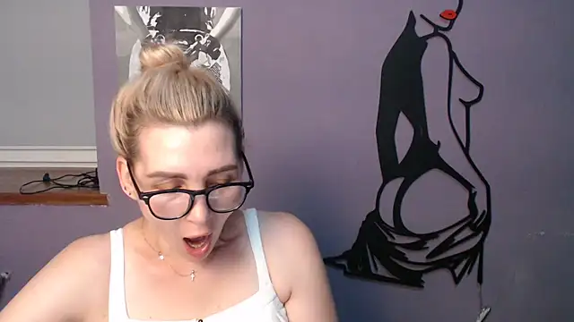 Snapshot of _sexy_lady chatting on June 29, 12:27 pm sexy lady online show from June 29, 12:27 pm