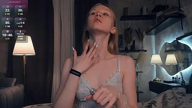 AnitaaClark online show from October 8, 8:06 pm