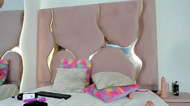 Sofia-candyht online show from February 26, 3:21 am