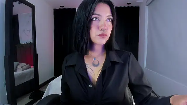 Gianna foxy online show from December 5, 8:49 pm