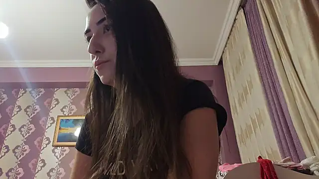 AlejandraDelaney online show from December 22, 2:03 pm