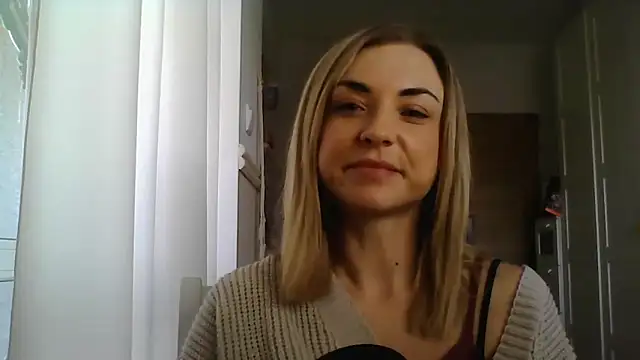 Snapshot of ashley_xlove chatting on March 4, 10:46 am ashley xlove online show from March 4, 10:46 am