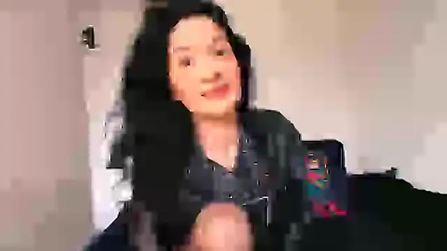 miabeautyxx online show from February 20, 1:55 pm