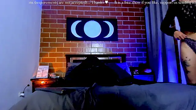 Snapshot of Scarlett_Vela13 chatting on December 5, 3:20 pm Scarlett Vela13 online show from December 5, 3:20 pm