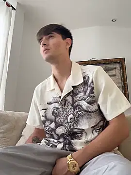 PhilipRich online show from April 4, 4:59 pm