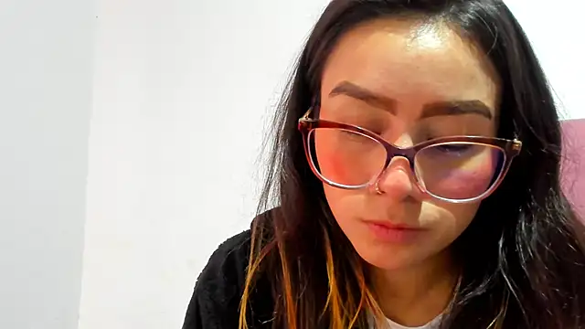 teffy lee online show from January 10, 8:37 pm