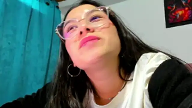 teffy lee online show from April 14, 7:20 pm