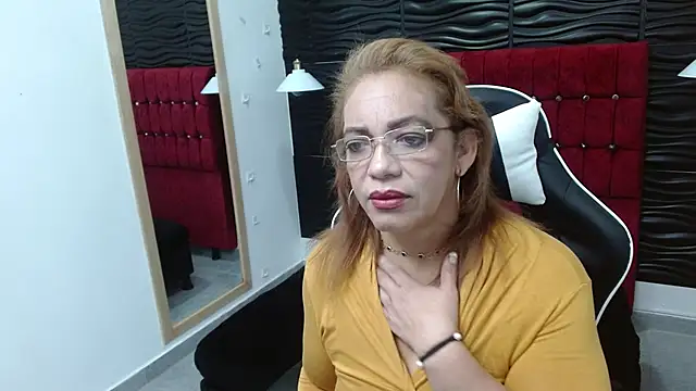 PervertedMature online show from January 28, 3:25 am