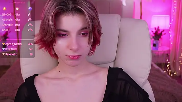 HaylaAmber online show from December 24, 5:27 am