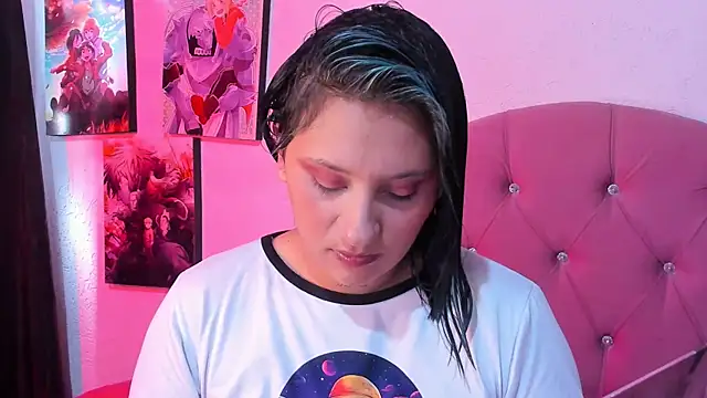 Snapshot of Mila_nixon02 chatting on June 25, 4:55 pm Mila nixon02 online show from June 25, 4:55 pm