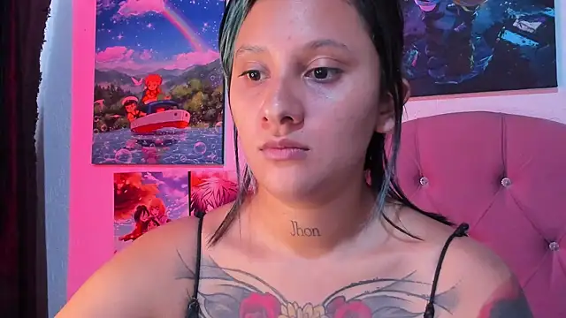 Snapshot of Mila_nixon02 chatting on July 21, 5:15 pm Mila nixon02 online show from July 21, 5:15 pm