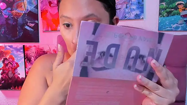 Snapshot of Mila_nixon02 chatting on July 30, 5:23 pm Mila nixon02 online show from July 30, 5:23 pm