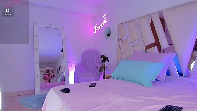 EthanCollens online show from October 25, 10:04 pm