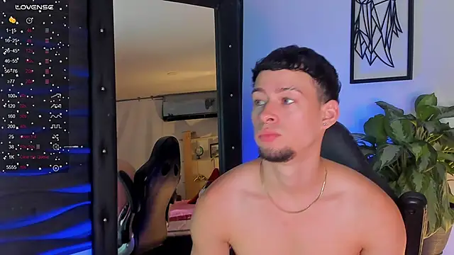 JadeSmiith  online show from November 11, 9:48 pm