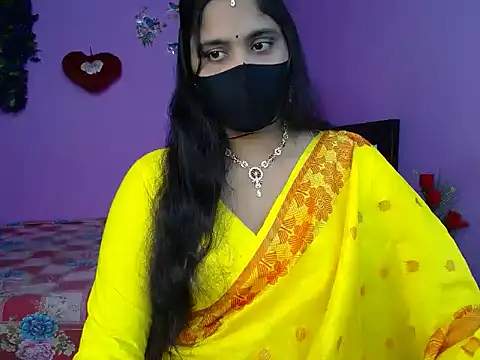 Hot Maleka online show from May 5, 4:48 pm