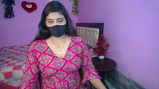 Hot Maleka online show from June 3, 5:07 pm