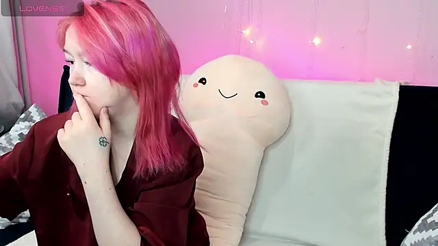 Snapshot of Sara_Robinson chatting on January 8, 3:19 am Sara Robinson online show from January 8, 3:19 am