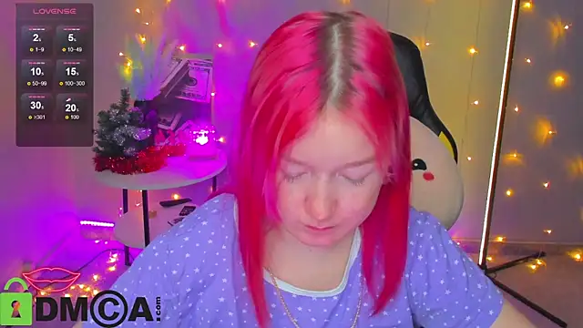 Snapshot of Sara_Robinson chatting on January 19, 5:58 am Sara Robinson online show from January 19, 5:58 am