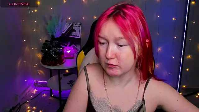 Snapshot of Sara_Robinson chatting on January 21, 12:07 pm Sara Robinson online show from January 21, 12:07 pm