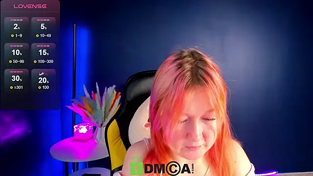 Snapshot of Sara_Robinson chatting on February 19, 10:12 am Sara Robinson online show from February 19, 10:12 am