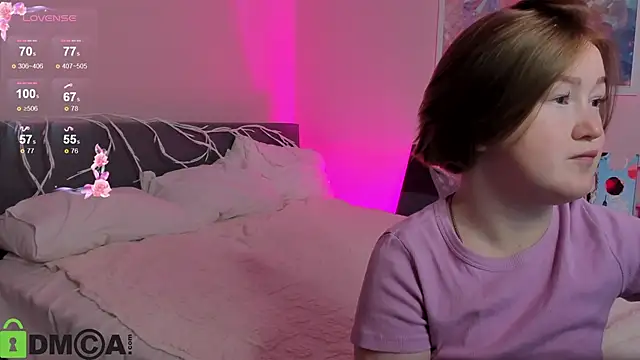 Snapshot of Sara_Robinson chatting on October 19, 2:34 am Sara Robinson online show from October 19, 2:34 am