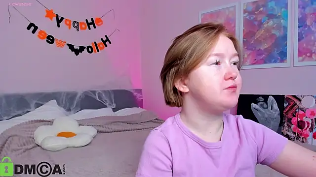 Snapshot of Sara_Robinson chatting on October 29, 2:36 am Sara Robinson online show from October 29, 2:36 am