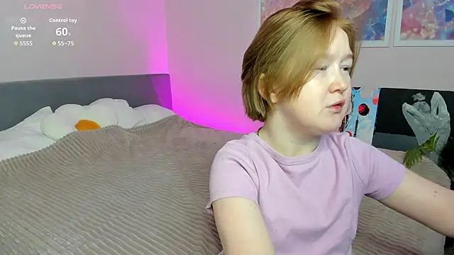 Snapshot of Sara_Robinson chatting on November 5, 2:22 am Sara Robinson online show from November 5, 2:22 am