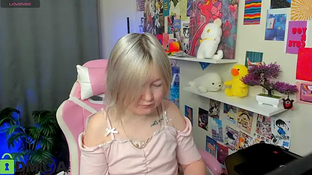 Sara Robinson online show from April 17, 2:25 am