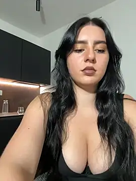 Snapshot of Evelyn___Sweet chatting on July 22, 8:44 pm Evelyn Sweet online show from July 22, 8:44 pm