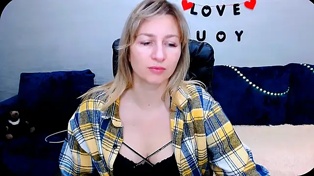 Incredible Ariela online show from October 20, 10:16 am