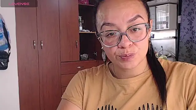 miia-big1boobs  online show from July 25, 5:10 pm