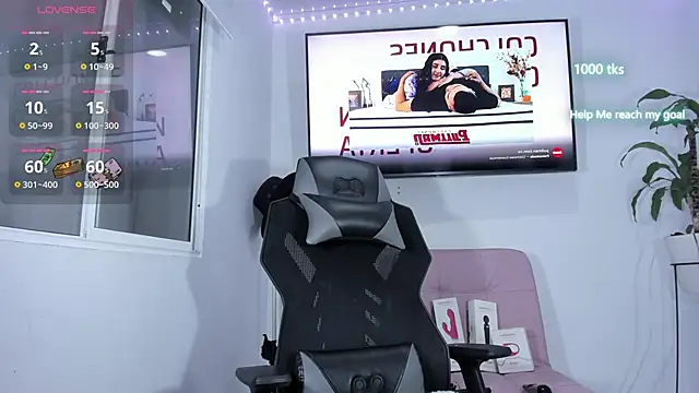 emily palmeer online show from January 13, 10:53 am