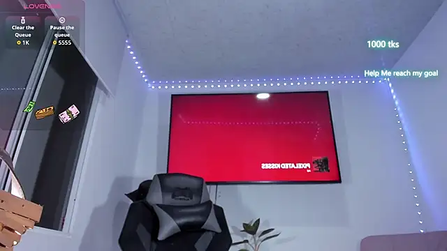 emily palmeer online show from March 28, 10:37 am