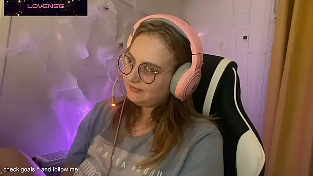 Snapshot of JacyWinslat chatting on October 30, 5:46 pm JacyWinslat online show from October 30, 5:46 pm