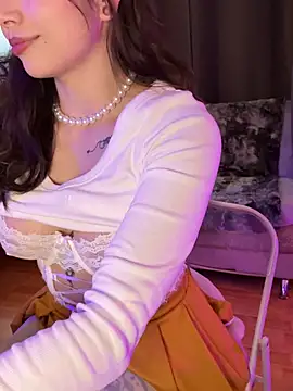 JessieCarter online show from January 18, 5:00 am