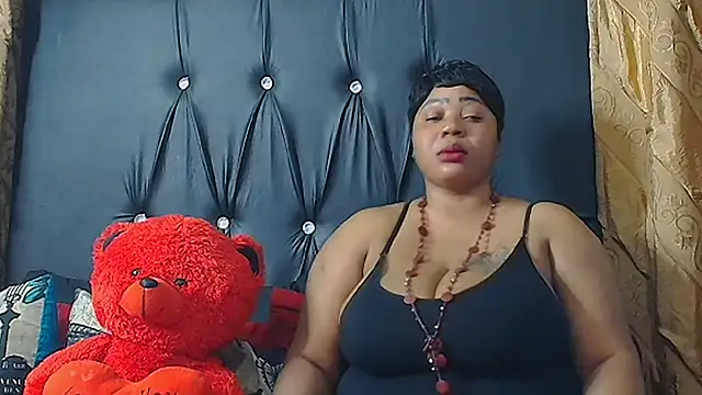 Snapshot of HUMONGUOUSTITSS chatting on September 17, 3:46 pm HUMONGUOUSTITSS online show from September 17, 3:46 pm