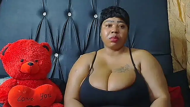Snapshot of HUMONGUOUSTITSS chatting on September 24, 6:22 pm HUMONGUOUSTITSS online show from September 24, 6:22 pm