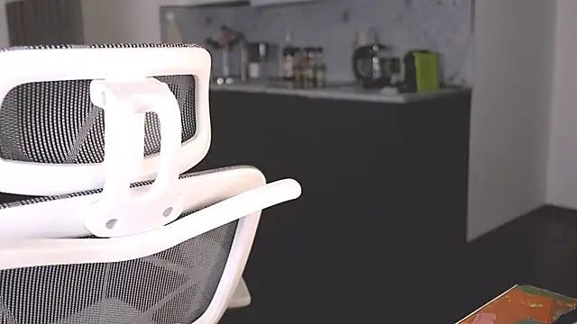 Snapshot of mayaik chatting on October 23, 4:50 pm mayaik online show from October 23, 4:50 pm