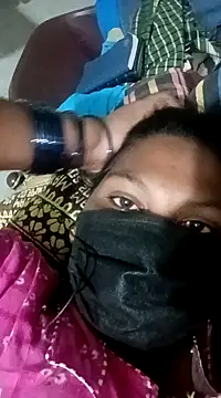 Snapshot of kavinila20 chatting on December 15, 6:15 pm kavinila20 online show from December 15, 6:15 pm